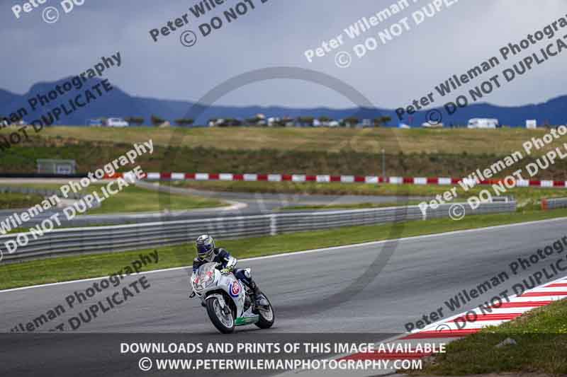 cadwell no limits trackday;cadwell park;cadwell park photographs;cadwell trackday photographs;enduro digital images;event digital images;eventdigitalimages;navarra;no limits trackdays;peter wileman photography;racing digital images;trackday digital images;trackday photos
